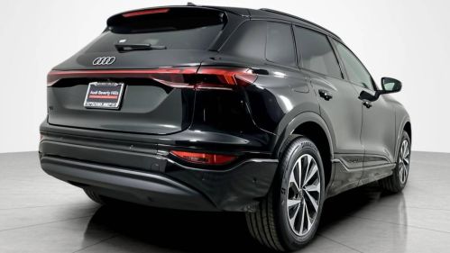 2025 Audi Q6 e-tron WA114BGF4SA016658