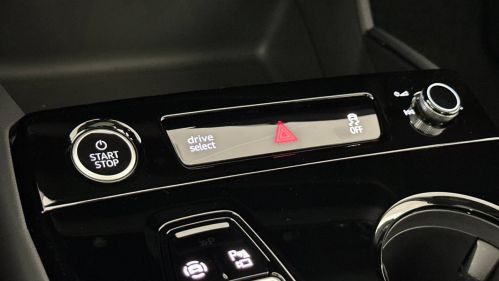 2025 Audi Q6 e-tron WA114BGF4SA016658