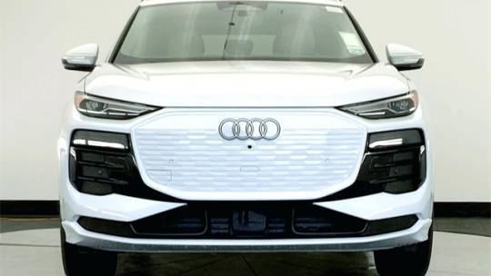 2025 Audi Q6 e-tron WA114BGFXSA040592