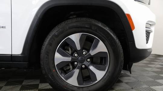 2022 Jeep Grand Cherokee 1C4RJYB61N8717035
