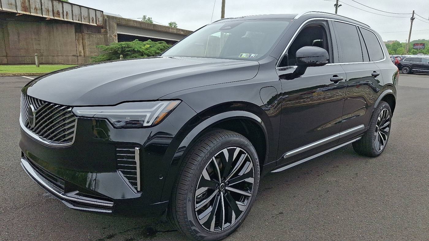 2025 Volvo XC90 YV4H60PB9S1387795