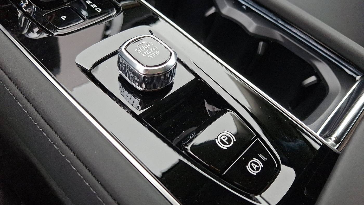 2025 Volvo XC90 YV4H60PB9S1387795