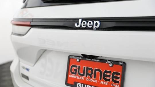 2022 Jeep Grand Cherokee 1C4RJYB61N8717035