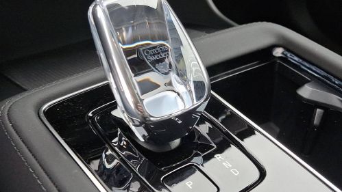 2025 Volvo XC90 YV4H60PB9S1387795