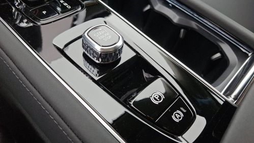 2025 Volvo XC90 YV4H60PB9S1387795