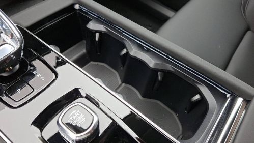 2025 Volvo XC90 YV4H60PB9S1387795