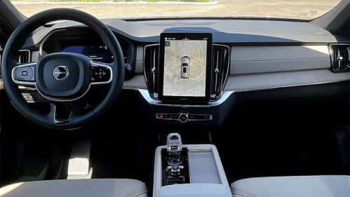 2025 Volvo XC90 YV4H60PB1S1379013
