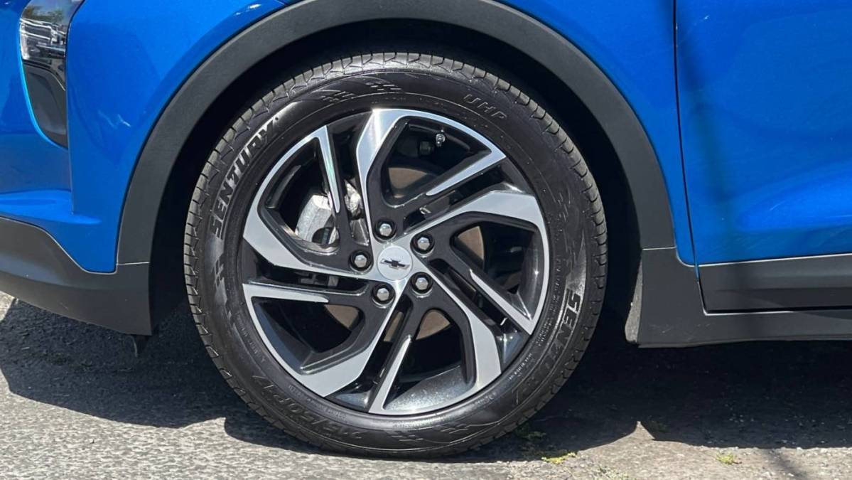 2022 Chevrolet Bolt - Images - 26
