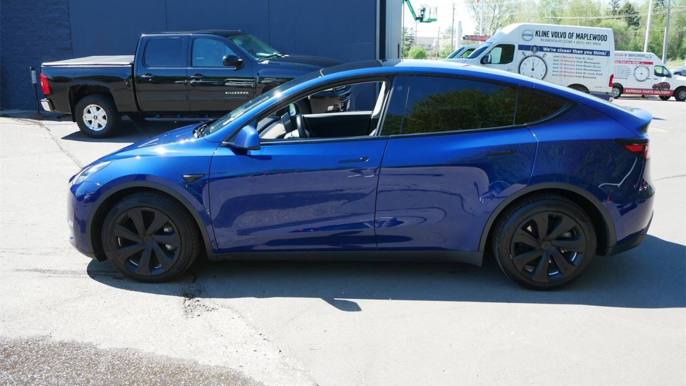 2021 Tesla Model Y 5YJYGDEE0MF079798