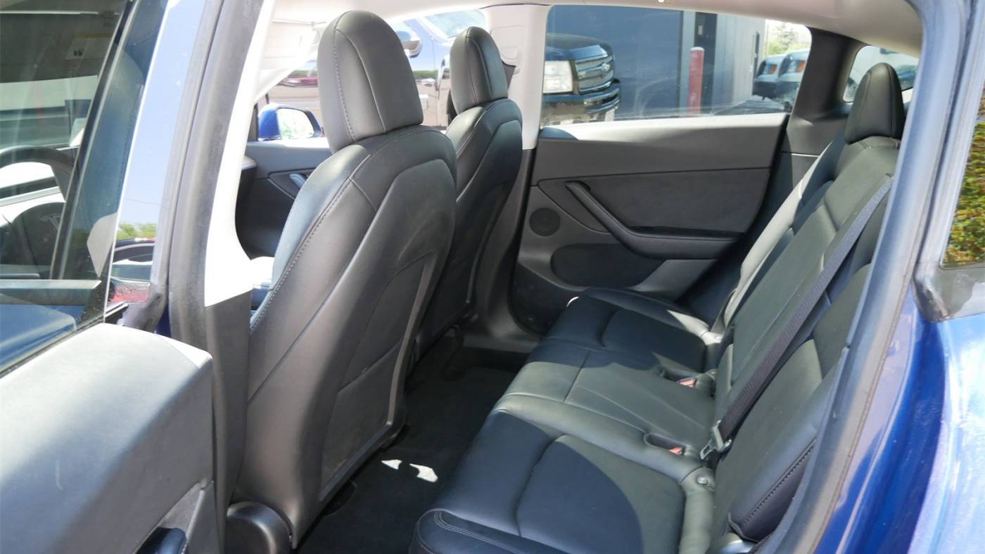 2021 Tesla Model Y 5YJYGDEE0MF079798