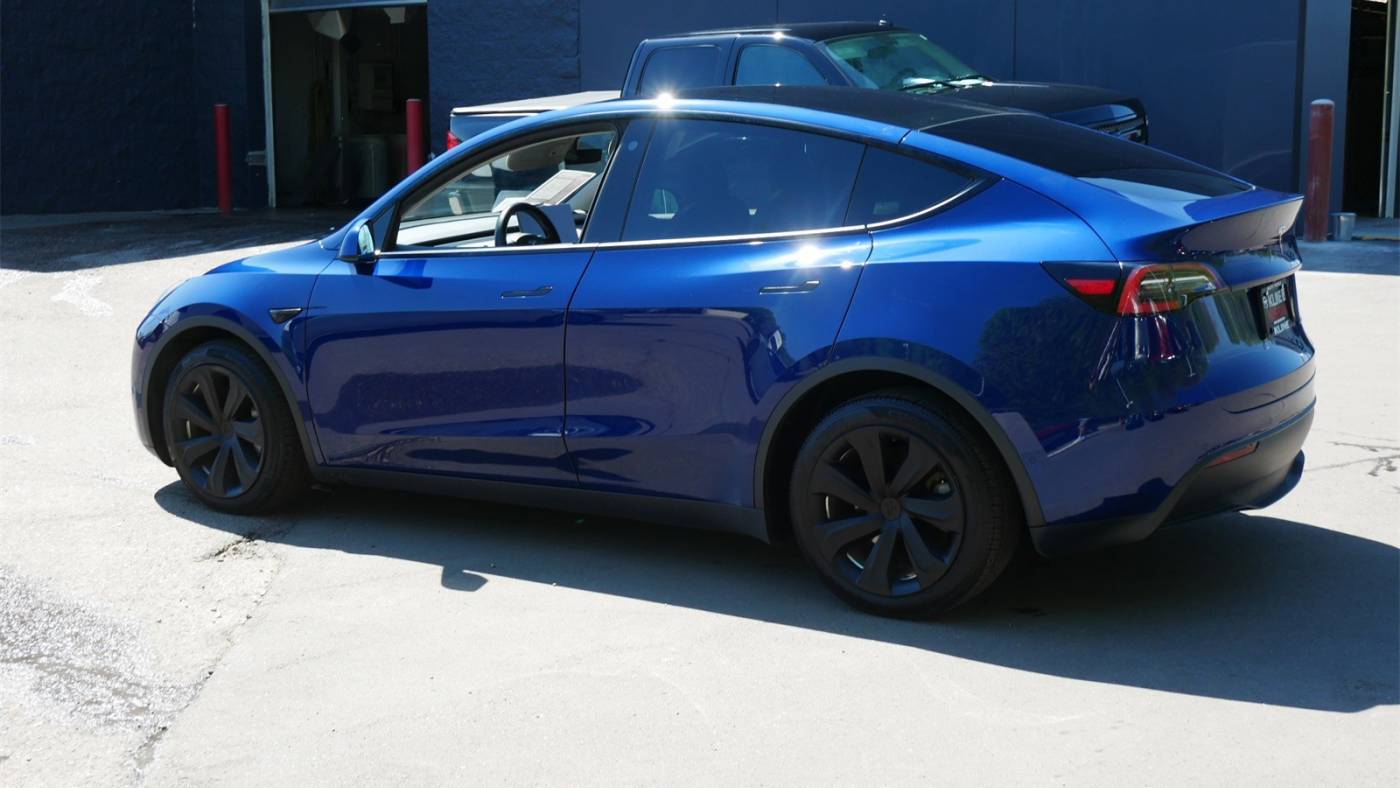 2021 Tesla Model Y 5YJYGDEE0MF079798