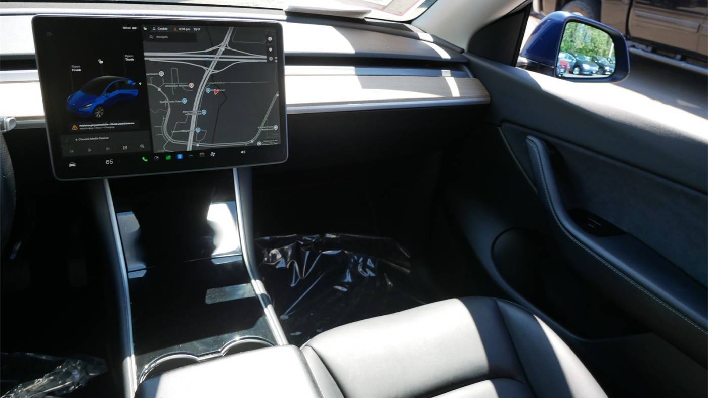 2021 Tesla Model Y 5YJYGDEE0MF079798