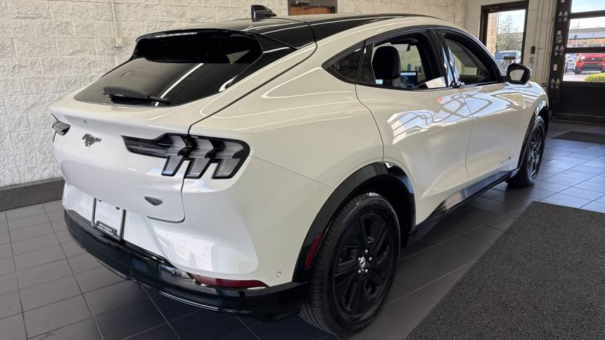 2021 Ford Mustang Mach E 3FMTK2R72MMA34233