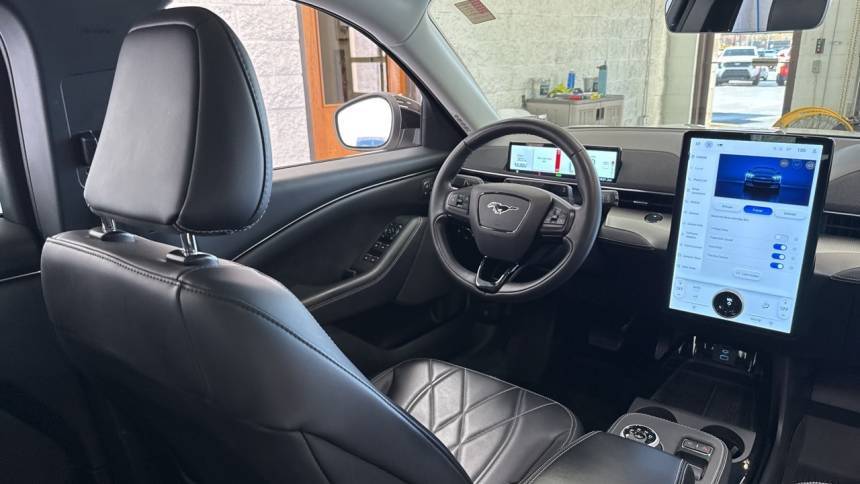 2021 Ford Mustang Mach E 3FMTK2R72MMA34233