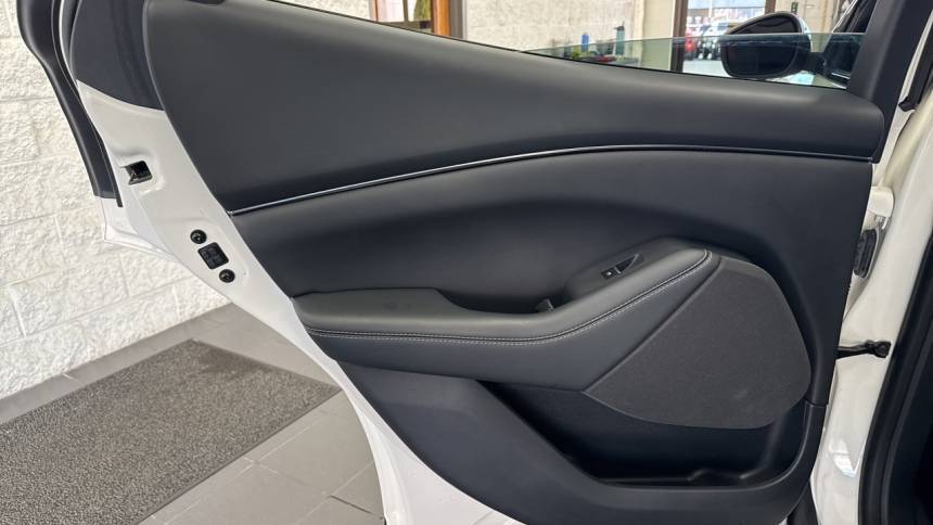 2021 Ford Mustang Mach E 3FMTK2R72MMA34233