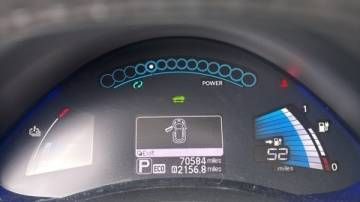 2015 Nissan LEAF - Images - 1
