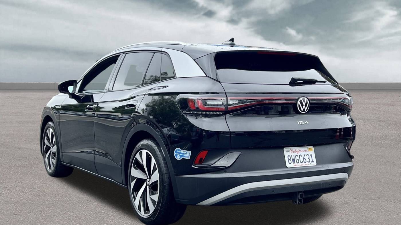 2021 Volkswagen ID.4 WVGDMPE25MP011898