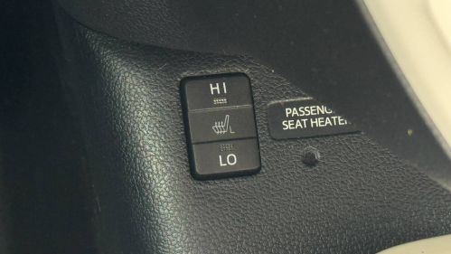 2017 Toyota Prius Prime - Images - 8
