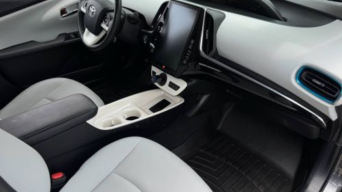 2017 Toyota Prius Prime - Images - 19