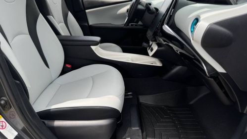 2017 Toyota Prius Prime - Images - 20