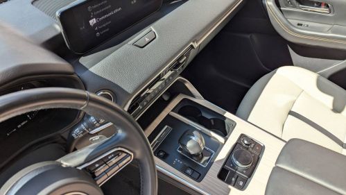 2024 Mazda CX-90 - Images - 16