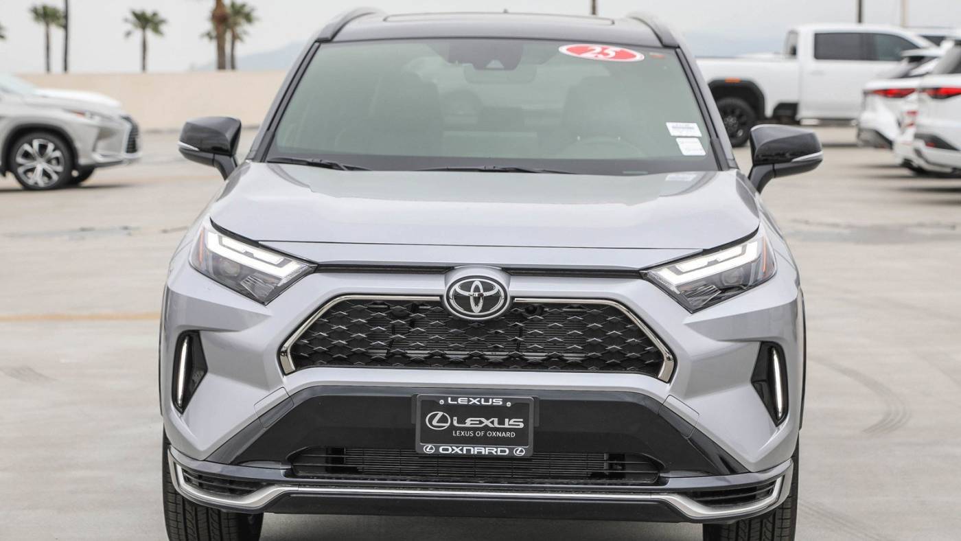 2025 Toyota RAV4 Plug-In Hybrid JTMEB3FV2SD245138