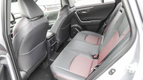 2025 Toyota RAV4 Plug-In Hybrid JTMEB3FV2SD245138