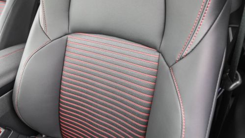 2025 Toyota RAV4 Plug-In Hybrid JTMEB3FV2SD245138
