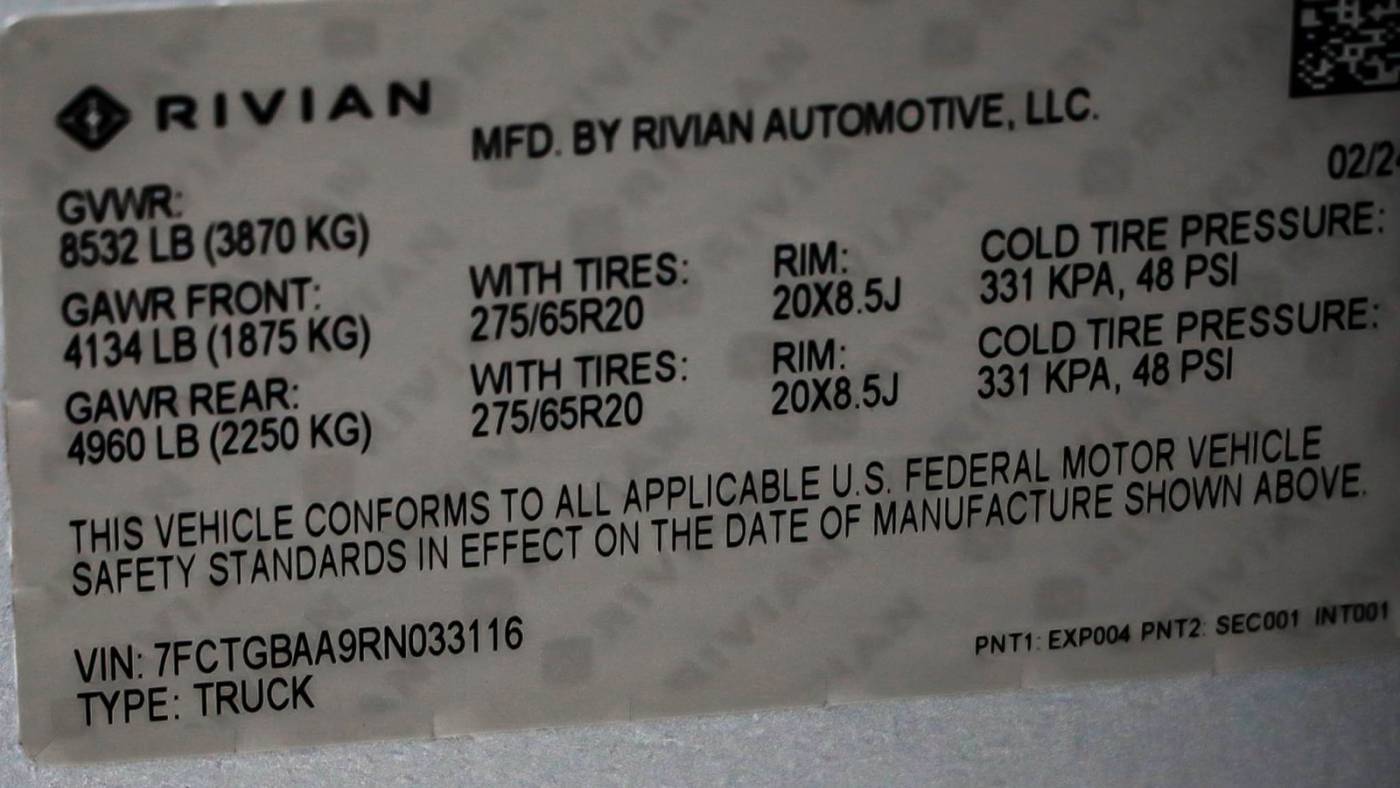 2024 Rivian R1T 7FCTGBAA9RN033116
