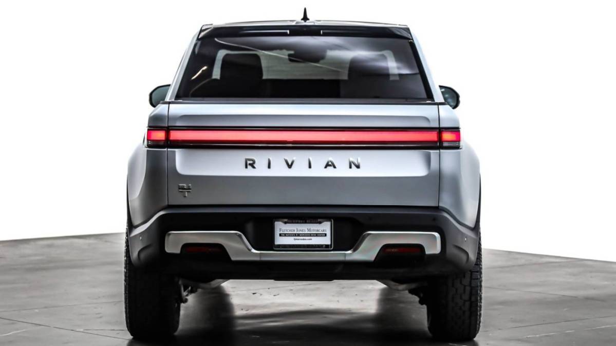 2024 Rivian R1T - Images - 4