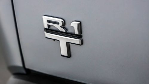 2024 Rivian R1T - Images - 9