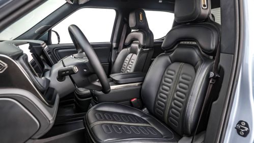 2024 Rivian R1T - Images - 17