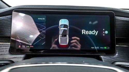2024 Rivian R1T - Images - 19