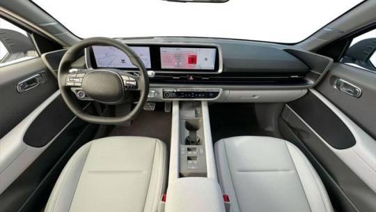 2025 Hyundai IONIQ 6 KMHM54AA0SA096139