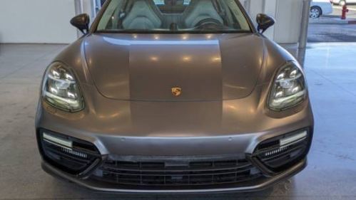 2018 Porsche Panamera - Images - 2