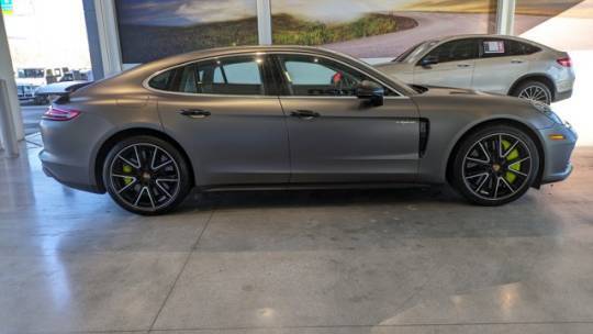2018 Porsche Panamera - Images - 4