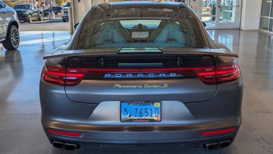 2018 Porsche Panamera - Images - 7