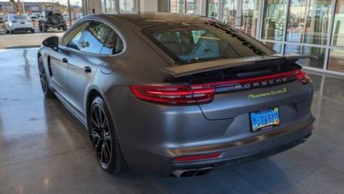 2018 Porsche Panamera - Images - 8