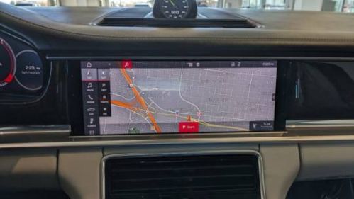 2018 Porsche Panamera - Images - 14