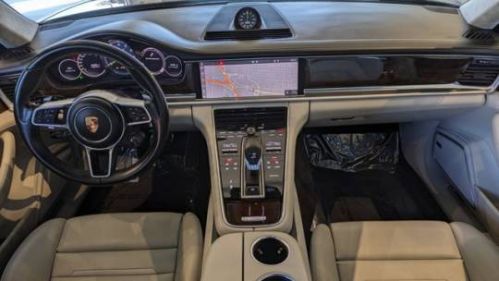 2018 Porsche Panamera - Images - 18