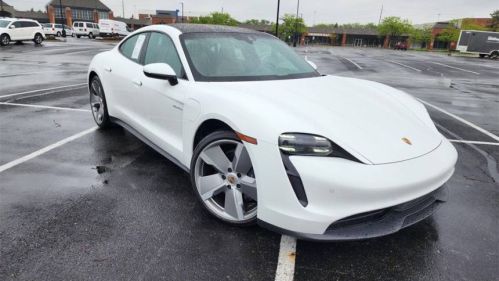 2021 Porsche Taycan - Images - 1