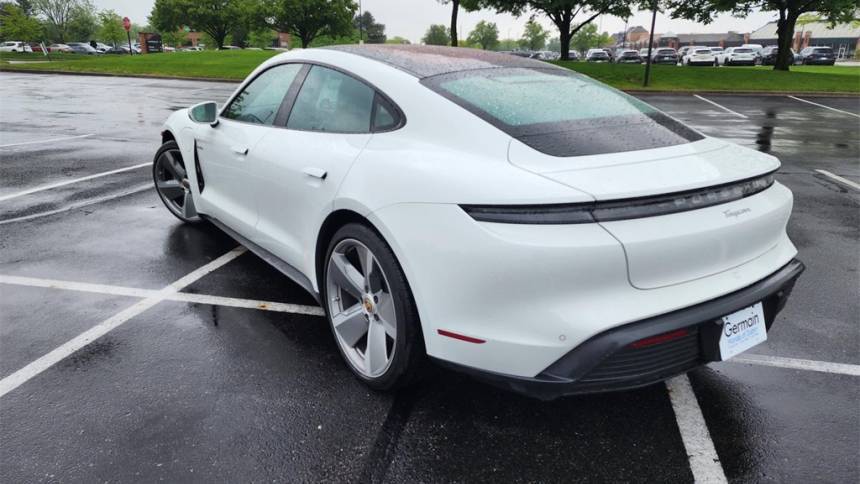 2021 Porsche Taycan - Images - 6