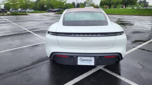 2021 Porsche Taycan - Images - 7
