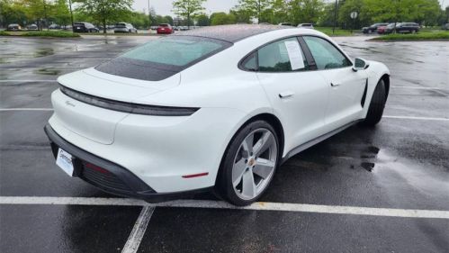 2021 Porsche Taycan - Images - 8