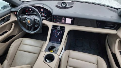 2021 Porsche Taycan - Images - 13