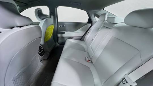 2025 Hyundai IONIQ 6 KMHM34AC9SA093781