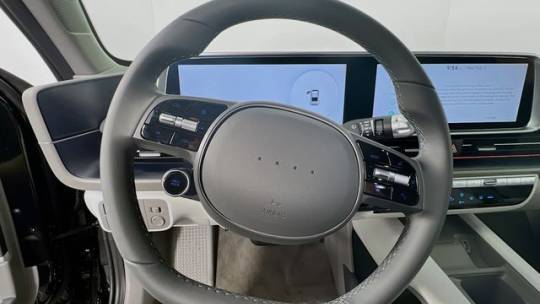 2025 Hyundai IONIQ 6 KMHM34AC9SA093781