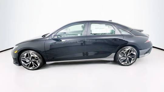 2025 Hyundai IONIQ 6 KMHM34AC9SA093781