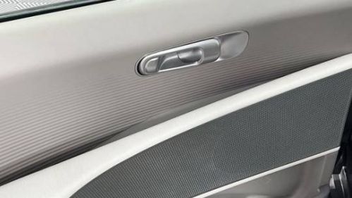 2025 Hyundai IONIQ 6 KMHM34AC9SA093781