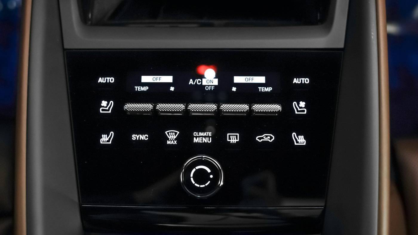 2025 Porsche Macan Electric WP1AB2XAXSL151661